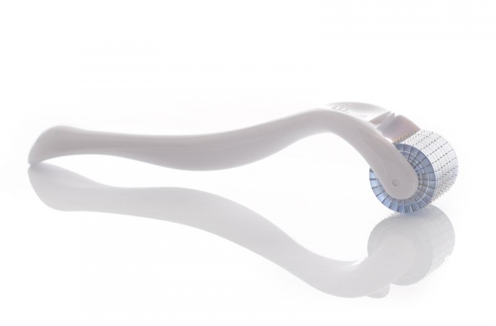Derma roller do mezoterapii 0,5 mm 192 igły tytanowe (104817)