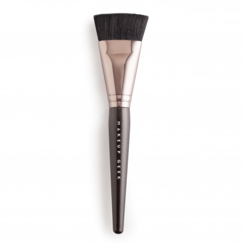 MAKEUP GEEK CHISELED CHEEK BRUSH PĘDZEL DO KONTUROWANIA TWARZY