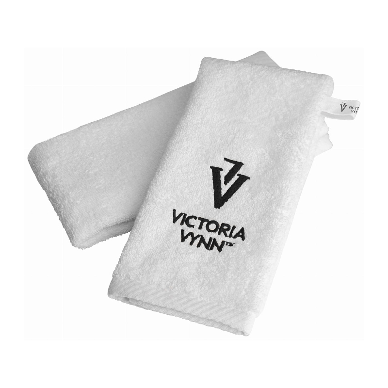 VICTORIA VYNN TOWEL RĘCZNIK Z LOGO