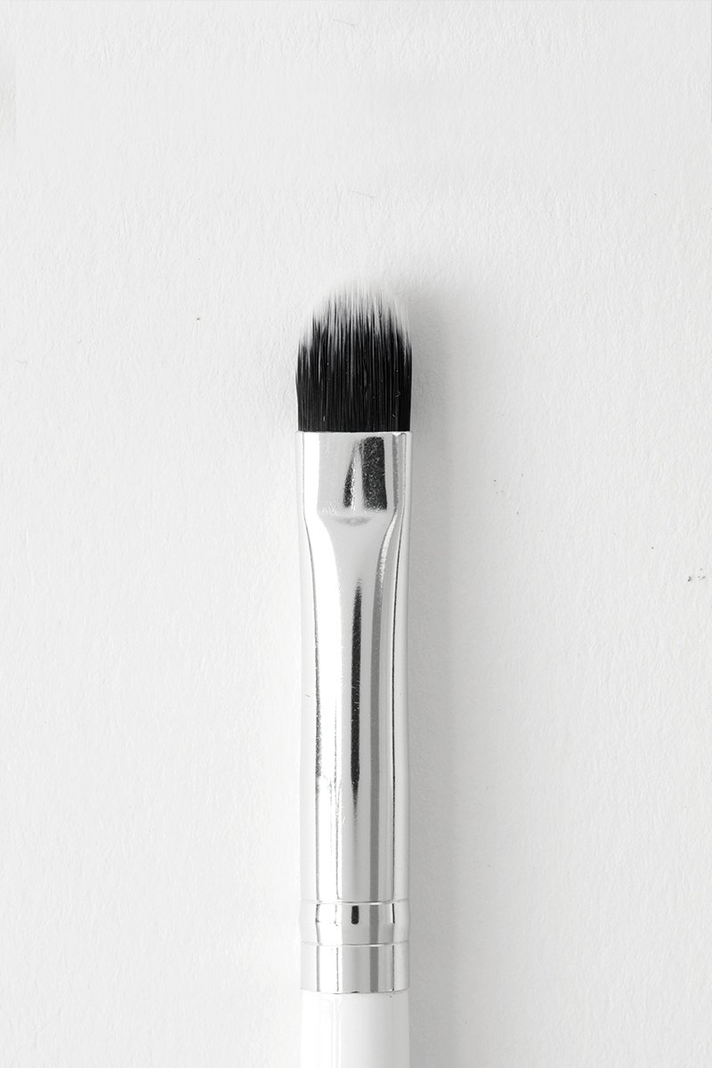 COLOURPOP SMALL SHADER BRUSH PĘDZEL DO MAKIJAŻU