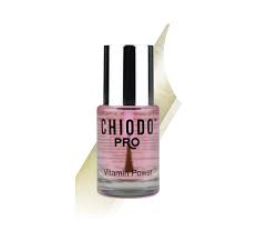 CHIODO PRO VITAMIN POWER - ODŻYWKA DO PAZNOKCI