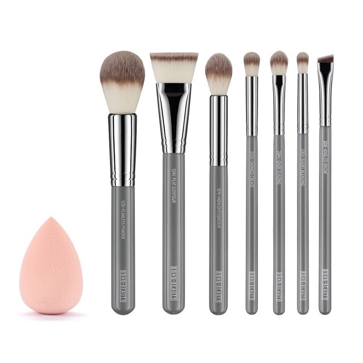 BOHO BEAUTY SET OF BRUSHES WITH SPONGE ZESTAW 7 PĘDZLI DO MAKIJAŻU Z GĄBKĄ