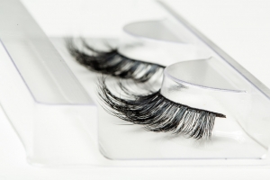 LILLY LASHES 3D MINK LASHES MONACO RZĘSY NA PASKU