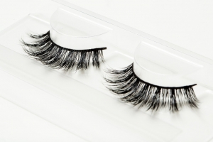 LILLY LASHES 3D MINK LASHES MONACO RZĘSY NA PASKU