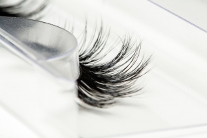 LILLY LASHES 3D MINK LASHES MONACO RZĘSY NA PASKU