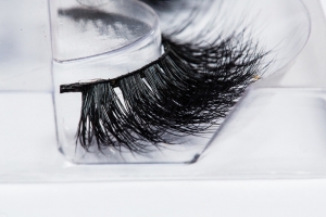 LILLY LASHES 3D MINK LASHES CARMEL RZĘSY NA PASKU