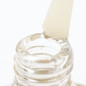 OCHO NAILS Oliwka do paznokci mango 132 -5 ml (147520)