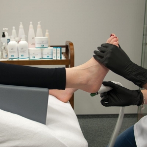 ACTIVESHOP Podnóżek do pedicure Activ Podo szary