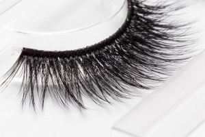 LILLY LASHES HUMAN HAIR LASHES RZĘSY NA PASKU DALIA