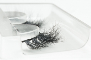 LILLY LASHES 3D MINK LASHES DOHA RZĘSY NA PASKU