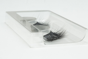 LILLY LASHES 3D MINK LASHES NYC RZĘSY NA PASKU