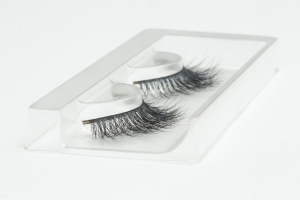 LILLY LASHES 3D MINK LASHES NYC RZĘSY NA PASKU